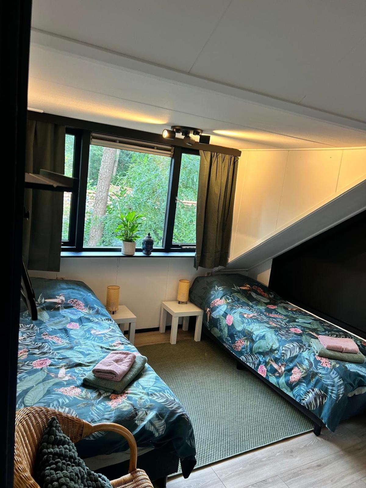 Zen Retreat - Free Private Parking! Appartement Enschede Buitenkant foto