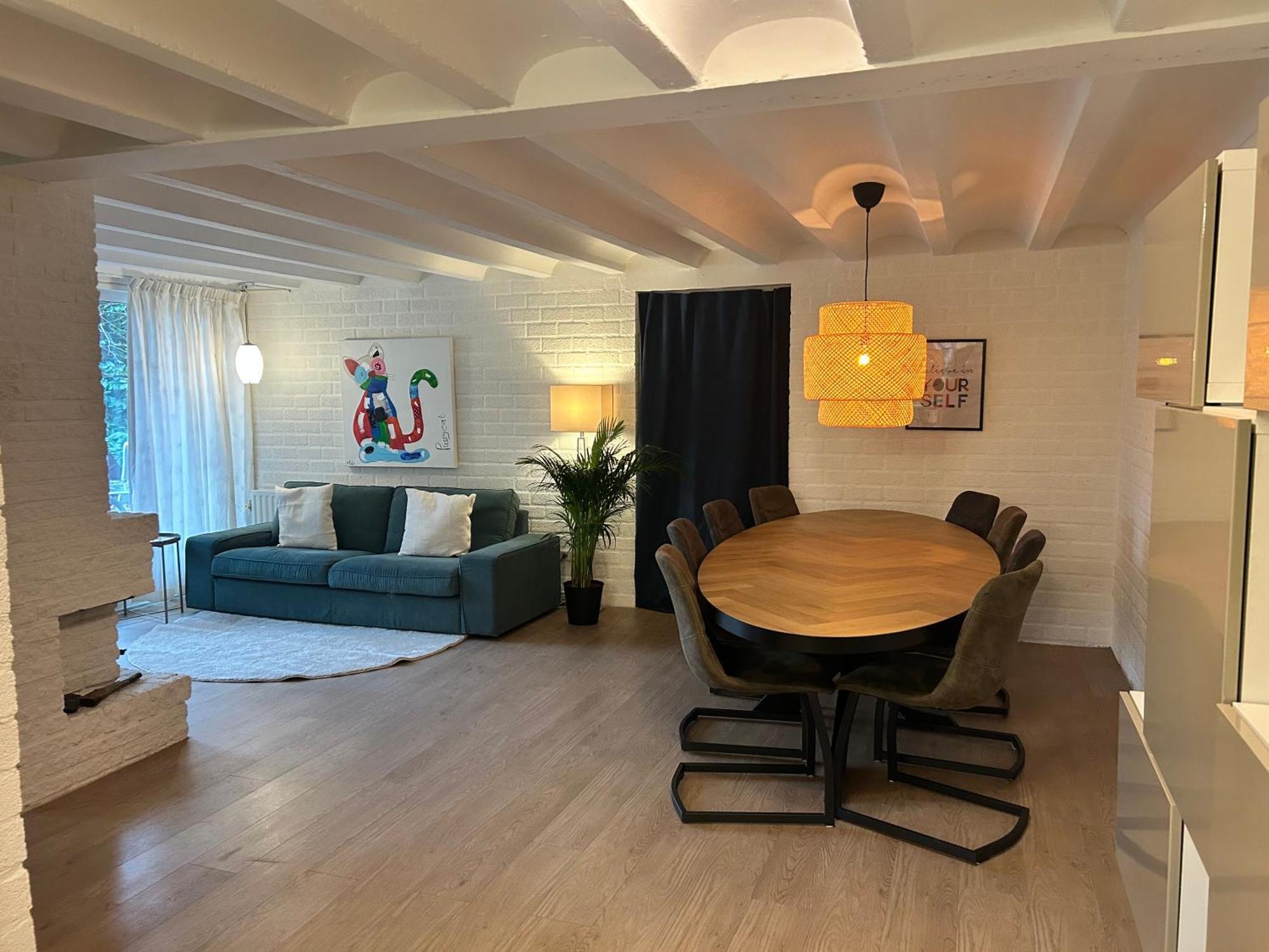 Zen Retreat - Free Private Parking! Appartement Enschede Buitenkant foto