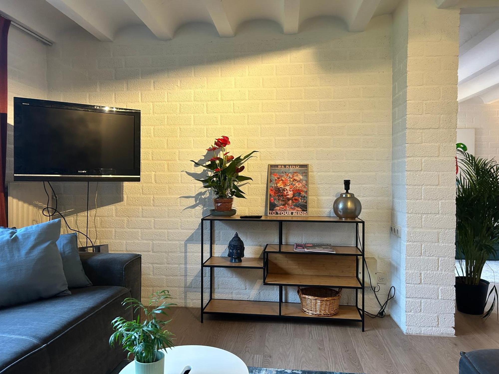 Zen Retreat - Free Private Parking! Appartement Enschede Buitenkant foto